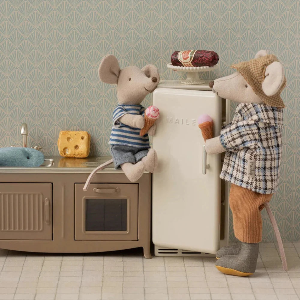 Maileg - Studio Play