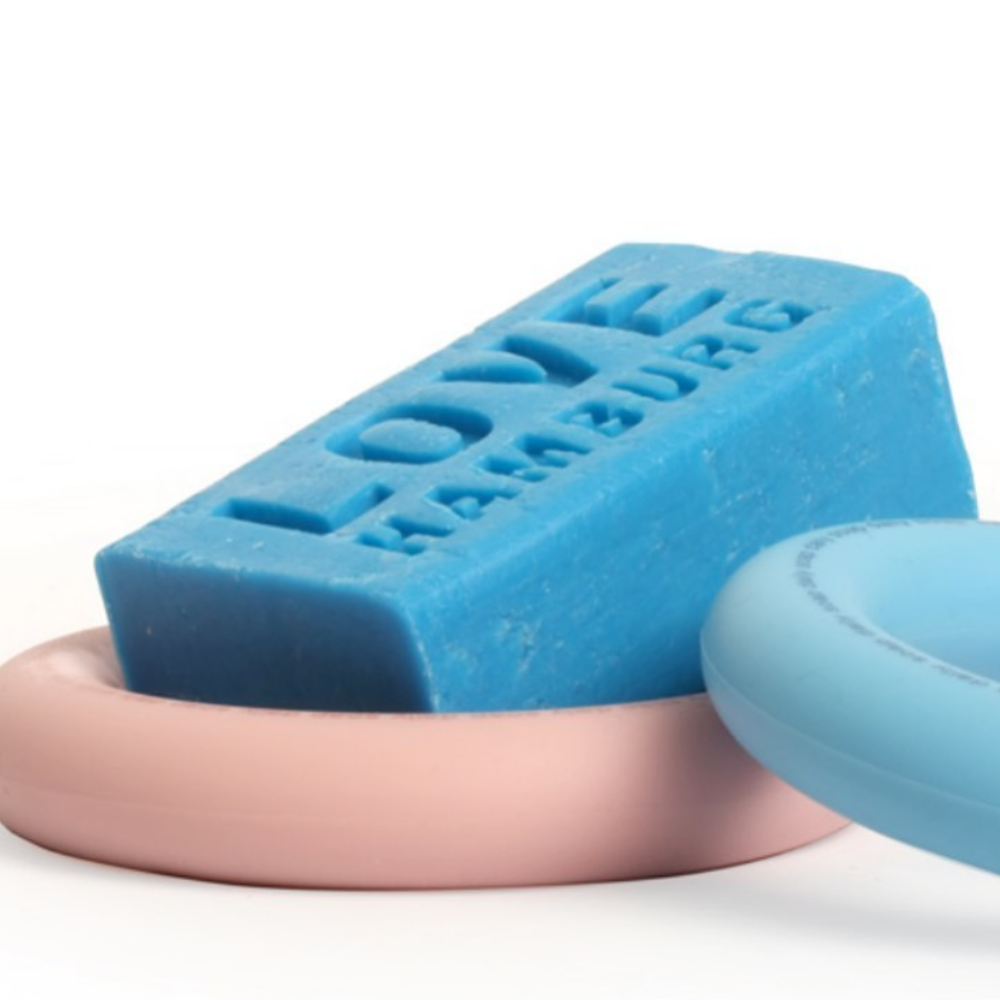 Not the girl who misses much - Studio Play