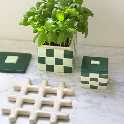 &Klevering Trivet Grid Speckle
