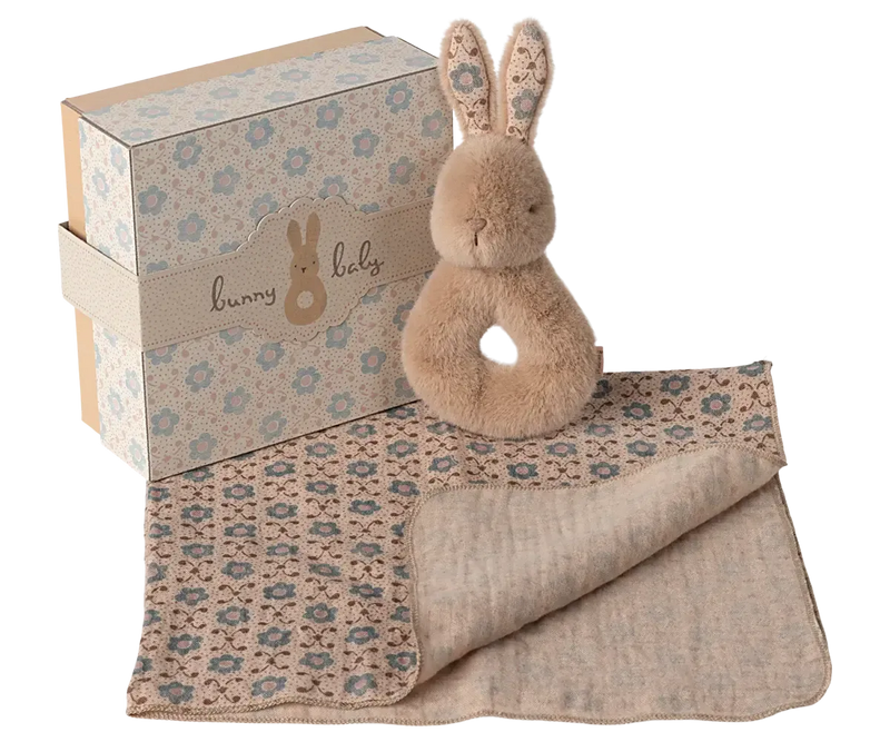 Maileg Rabbit Rattle Set Cream Peach