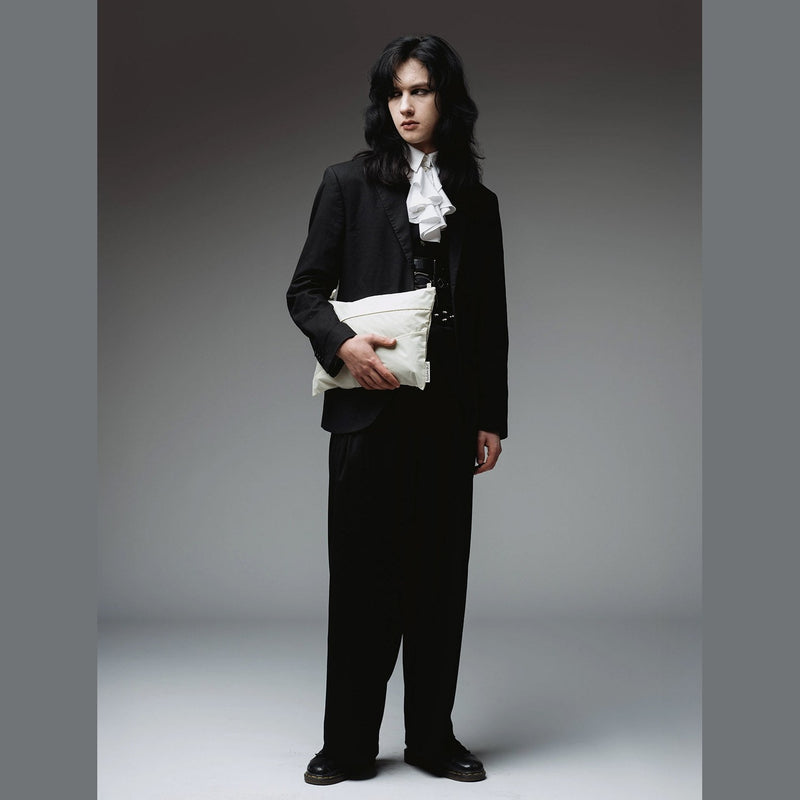 Susan Bijl The New Pouch Cloud Large