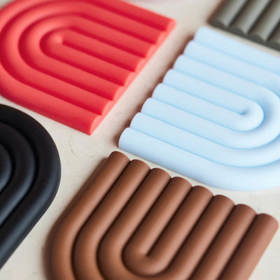 Oyoy Rainbow Trivet Caramel