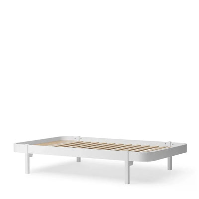 Oliver Furniture Wood Lounger Bed 120x200cm White 041566