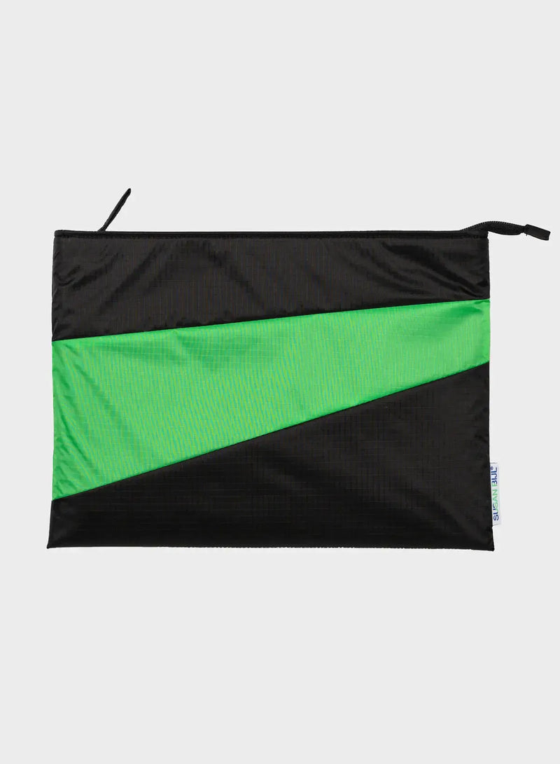 Susan Bijl The New Protectable Black & Greenscreen 13-inch