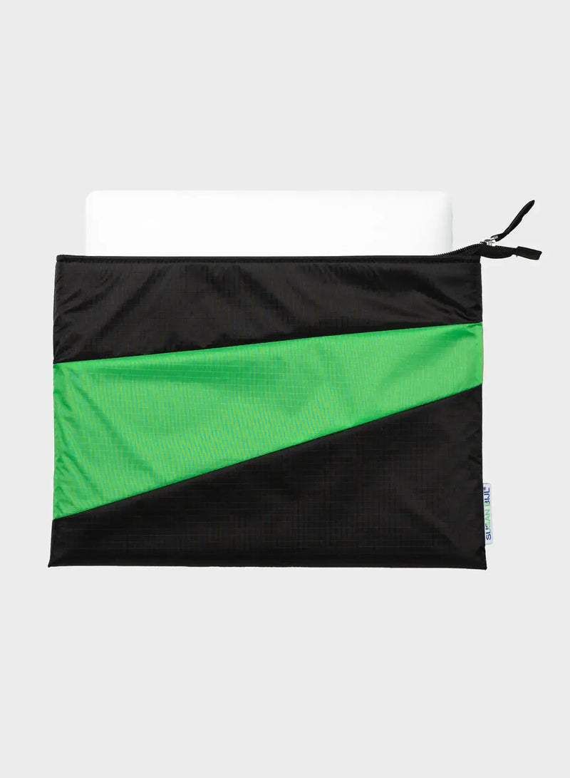 Susan Bijl The New Protectable Black & Greenscreen 13-inch