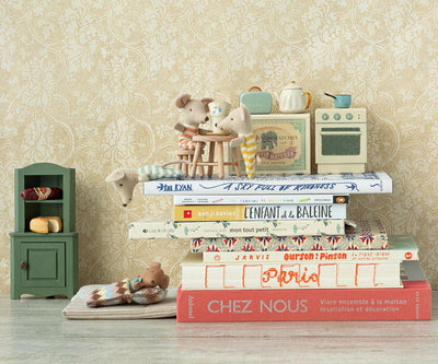 Maileg Miniature Corner Cabinet Mouse Dark green
