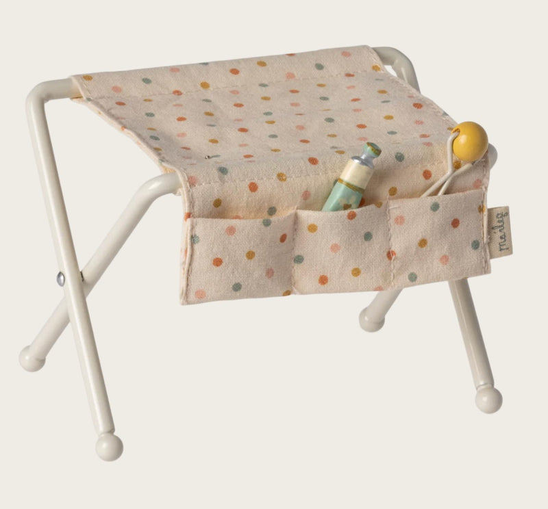 Maileg Nursery Table Baby Mouse Off-white