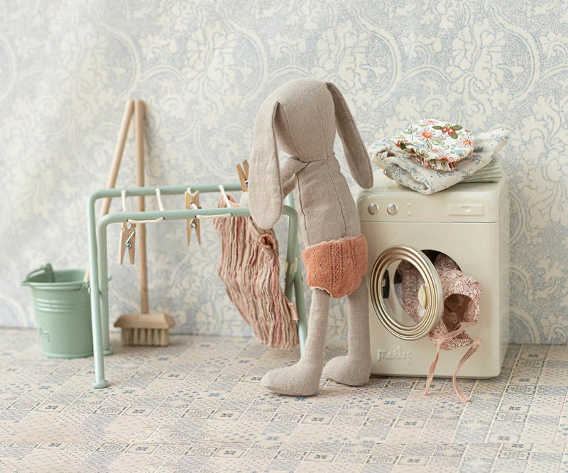 Maileg Miniature Drying Rack W. Pegs