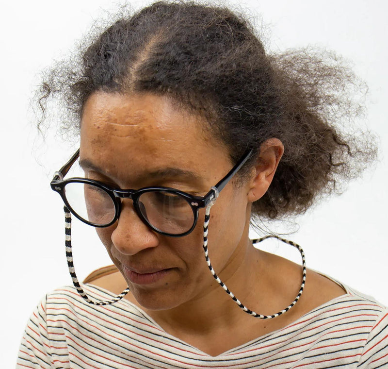 Afro Art Eye Lenyard White Black