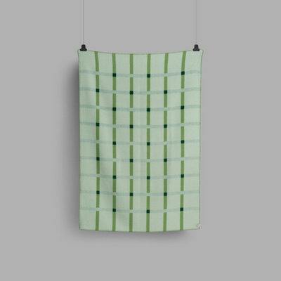 Roros Tweed Knut Field Green Throw