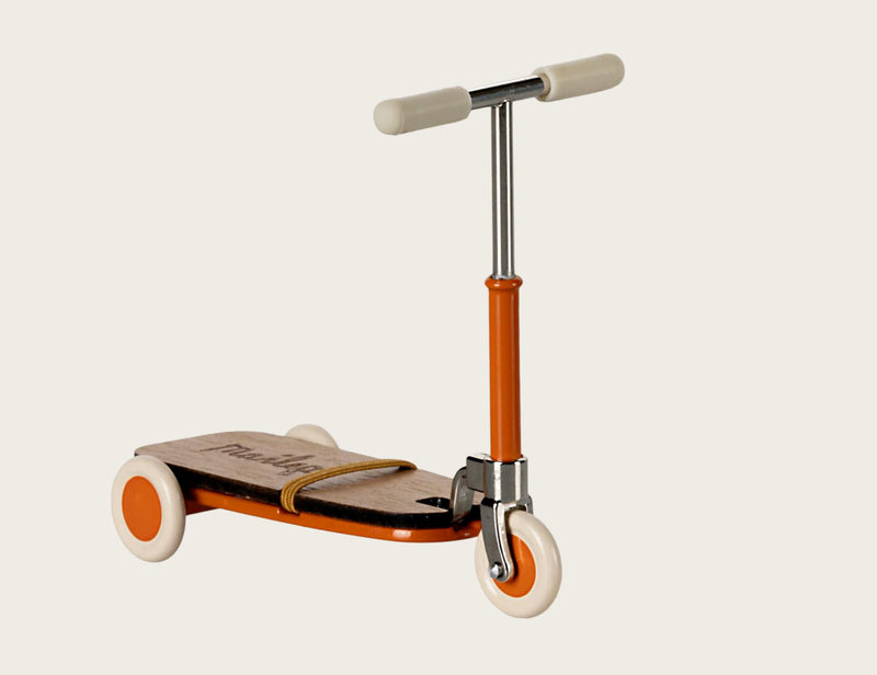 Maileg Kick board Orange