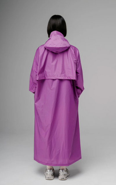 Susan Bijl The New Raincoat Echo