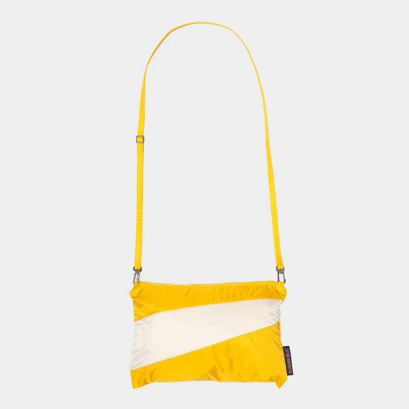 Susan Bijl The New Raincoat Lino