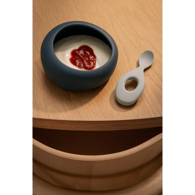 Liewood Sparia Bowl with Spoon Whale Blue/Dove Blue