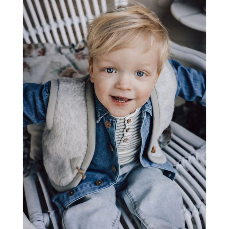 Alwero Bodywarmer Alpen Baby Lichtgrijs (Info productbeschrijving) - Studio Play