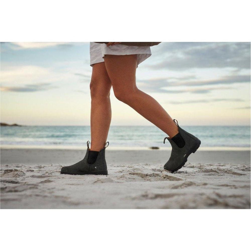 Blundstone 587 Classic Rustic Black Boot - Studio Play