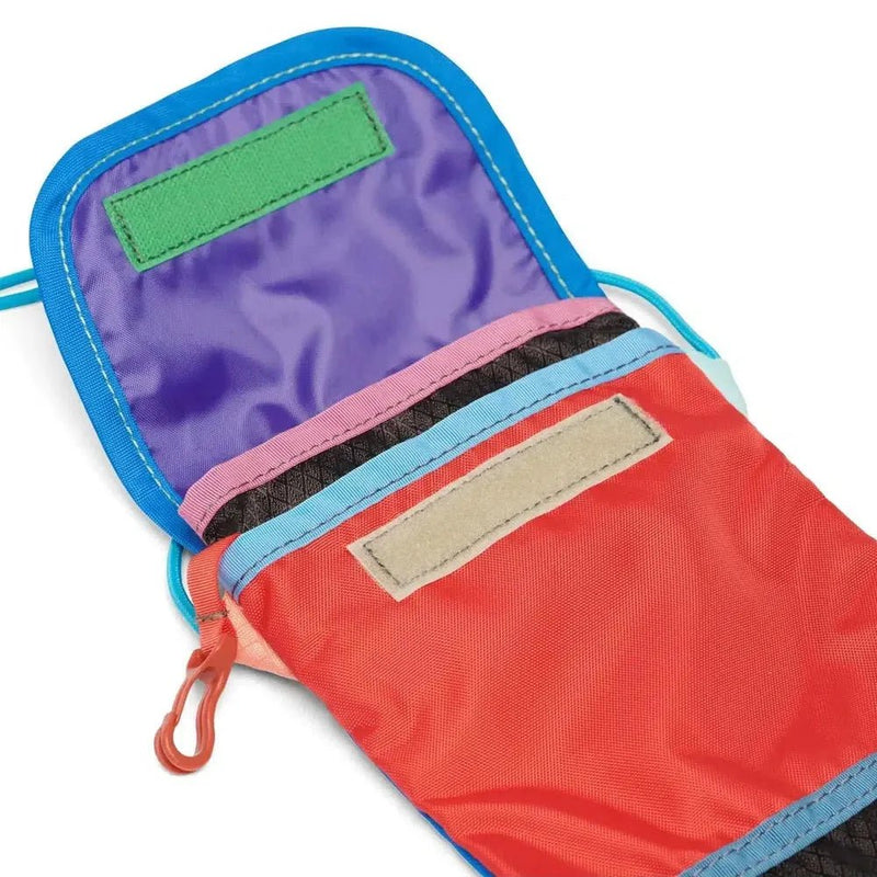 Cotopaxi Maigo Del Dia buideltasje SUPRISE PACK - Studio Play