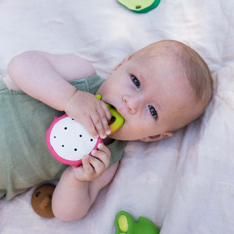 Oli & Carol Bad & Bijtspeeltje Fucsia The Dragonfruit
