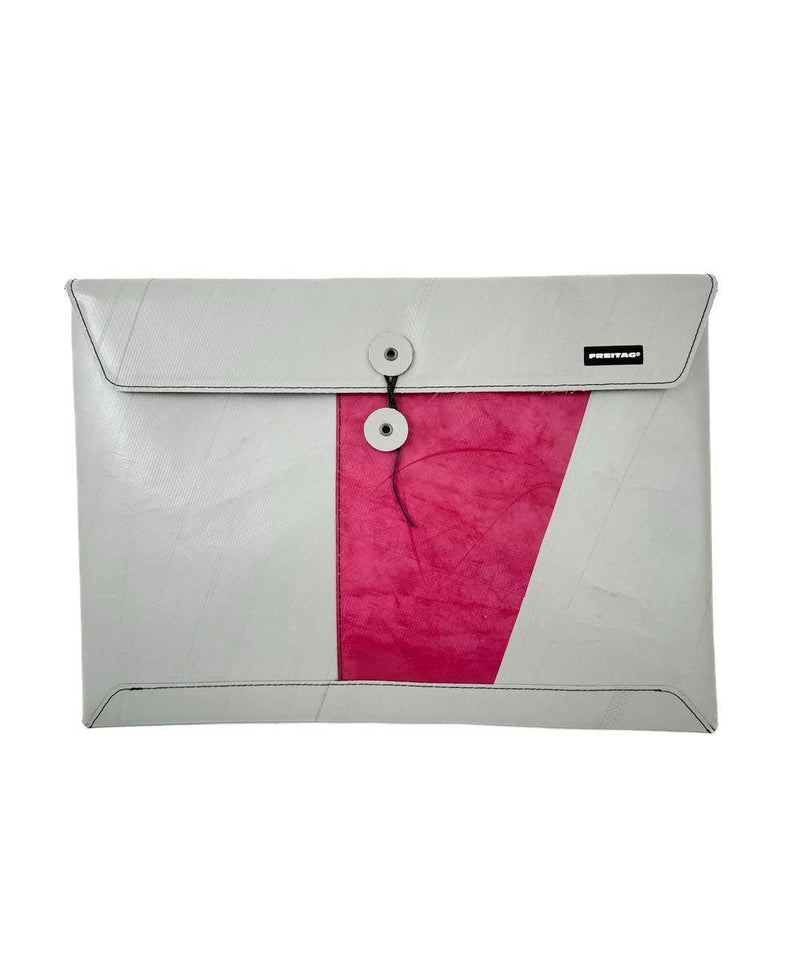 F421 SLEEVE FOR LAPTOP 15 INCH