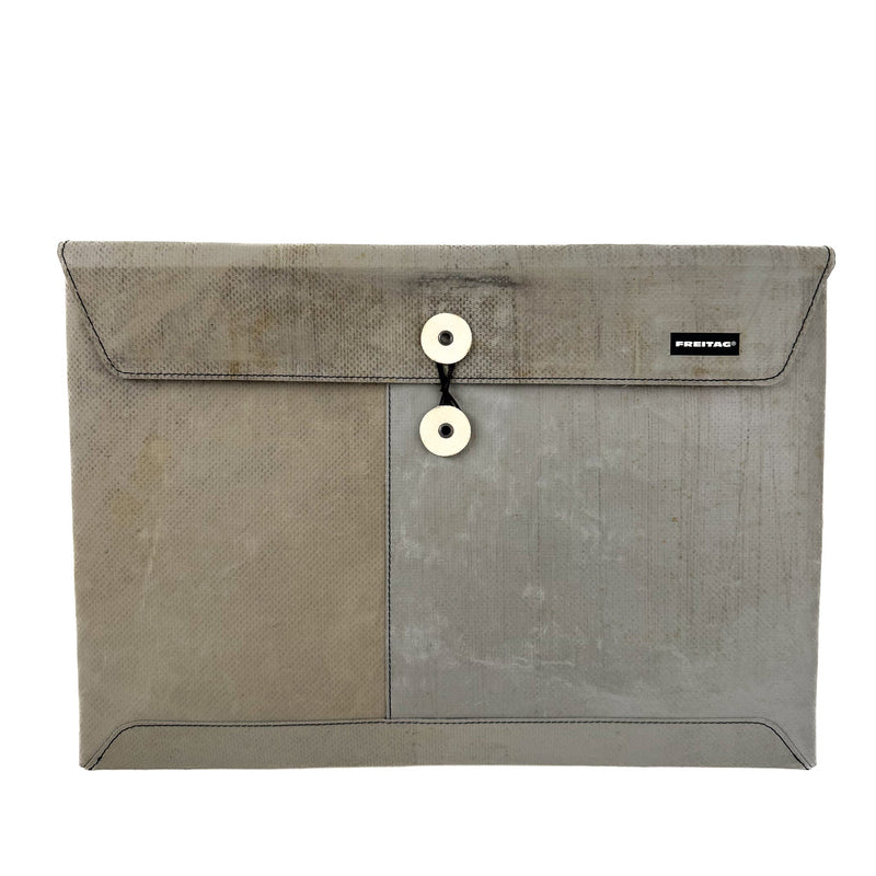 F421 SLEEVE FOR LAPTOP 15 INCH