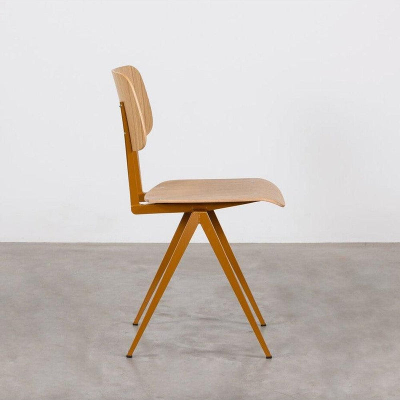 Galvanitas S16 Okerbruin en Eiken Rug en Zitting - Studio Play