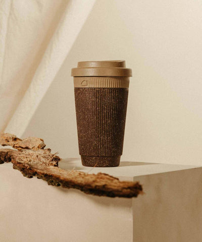 Kaffee Form Weducer Cup Refined Coffee/ Cardamom - Double Lid