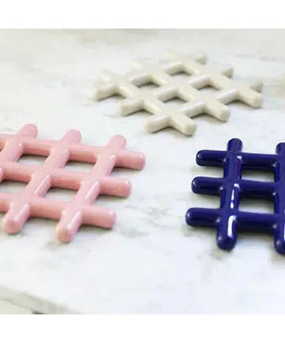 &Klevering Trivet Grid Pink