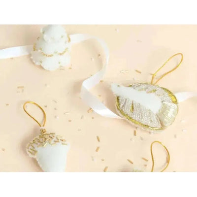 La petite Epicerie DIY Kerstornamenten in vilt - Studio Play