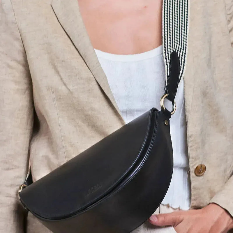 O My Bag Laura Bag Black Classic Leather