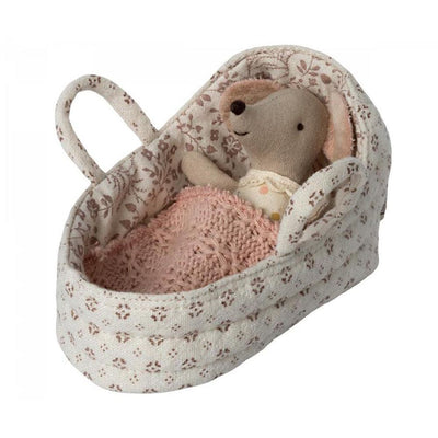Maileg Carry Cot Baby Mouse - Studio Play