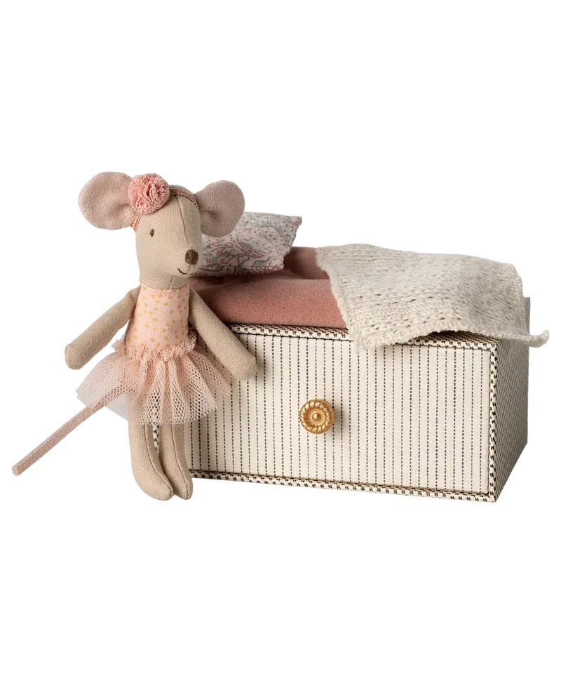 Maileg Dance Mouse In Daybed Little Sister