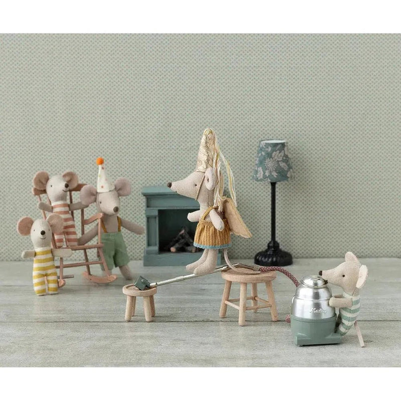 Maileg Fairy Clothes In Suitcase Little Sister Mouse - Studio Play