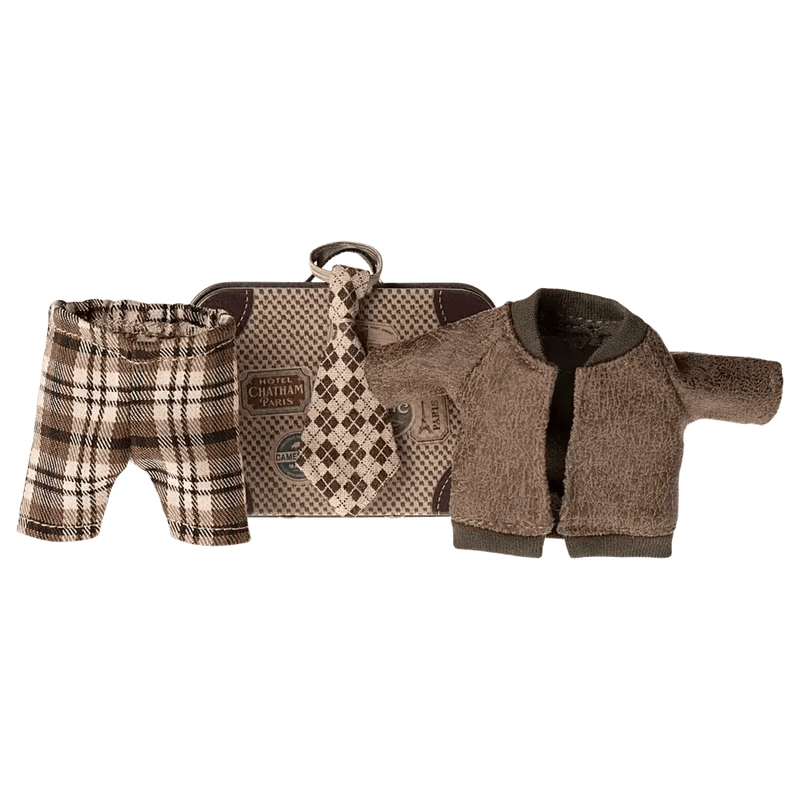 Maileg Jacket Pants And Tie In Suitcase Grandpa Mouse - Studio Play