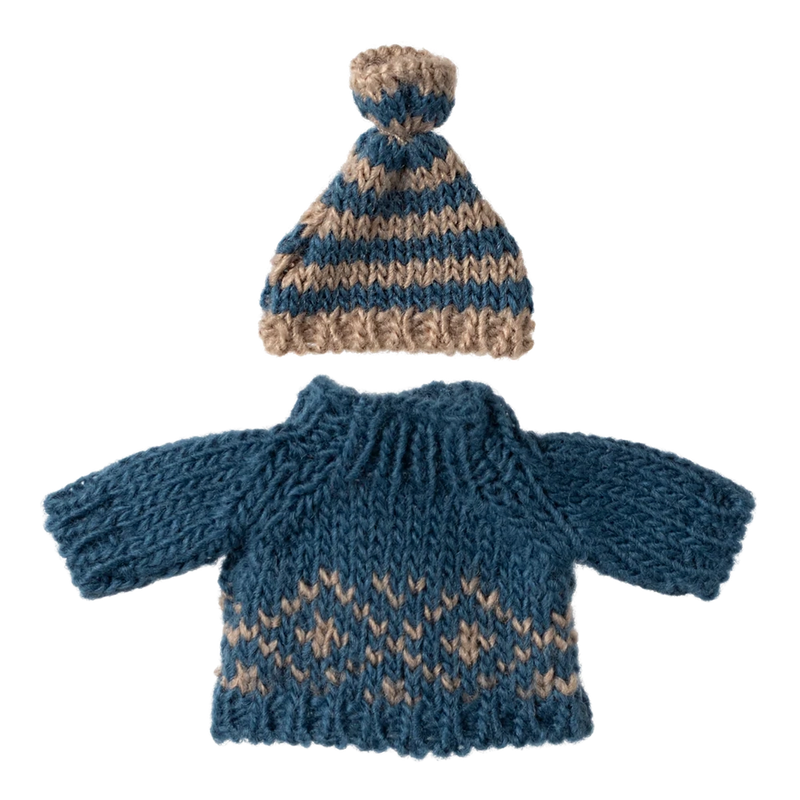 Maileg Knitted Sweater And Hat For Dad Mouse