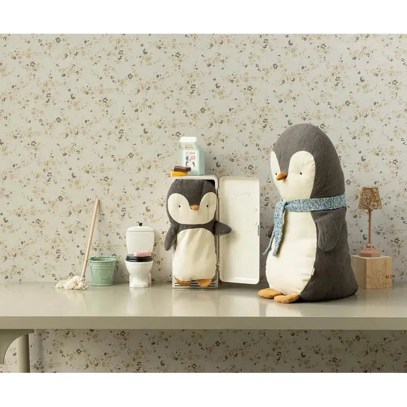 Maileg Penguin Medium - Studio Play