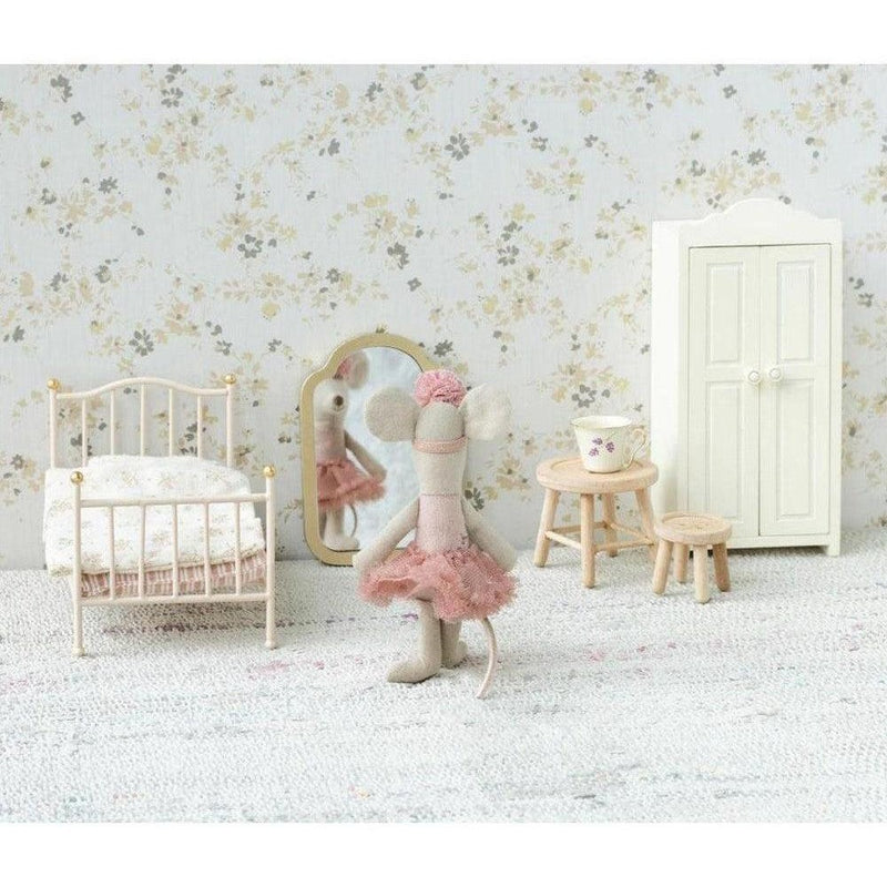 Maileg Vintage Bed Mouse Rose