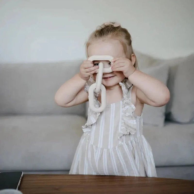 Mushie Teether Link Shifting Sand - Studio Play