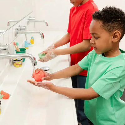Nailmatic Pataploof Bath & Shower Dough - Green & Red + Bloop - Studio Play