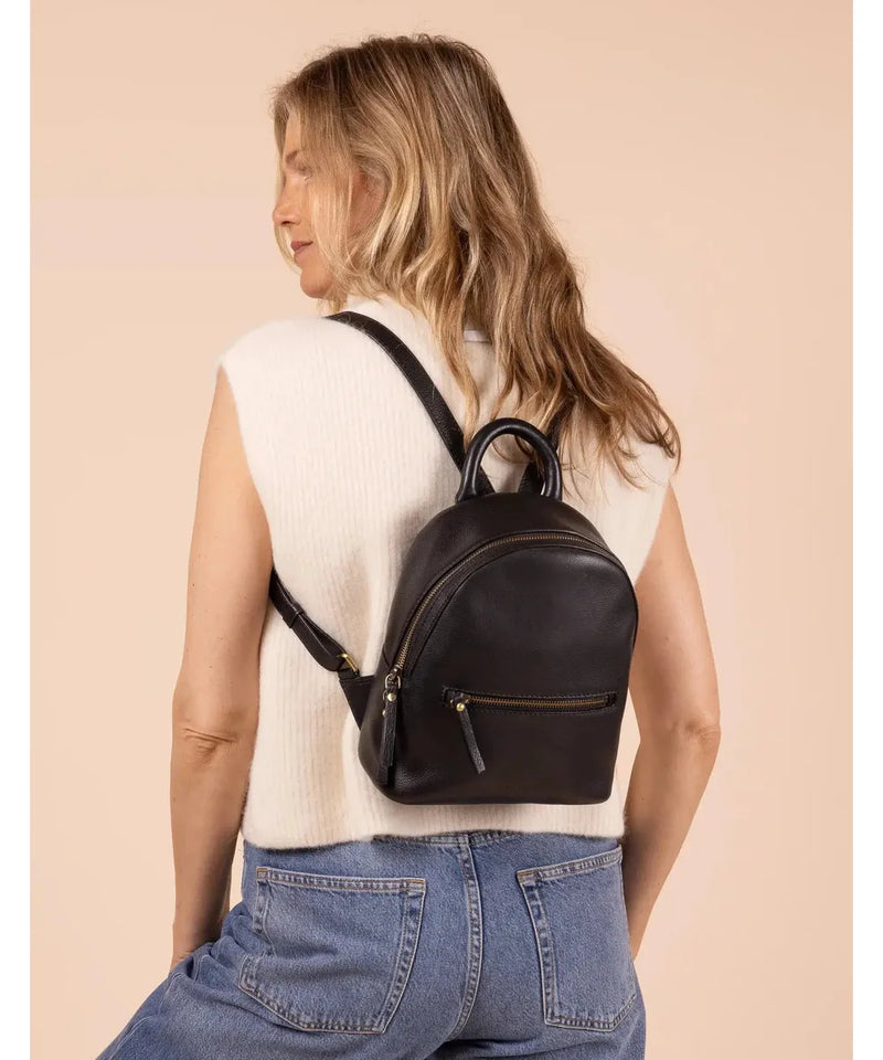 O My Bag Ivy Mini Backpack black Soft Grain Leather