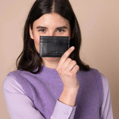 O My Bag Mark's Cardcase Black Classic Leather