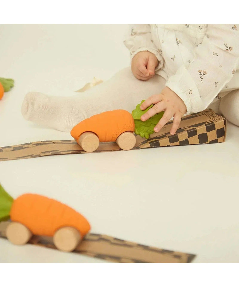 Oli & Carol Cathy The Carrot Baby Car Toy