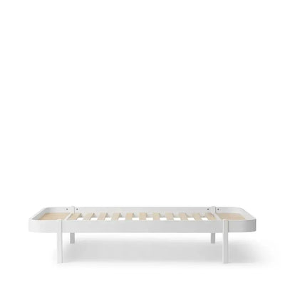 Oliver Furniture Wood Lounger Bed 120x200cm White 041566 - Studio Play