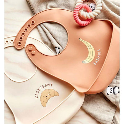 OYOY Mellow Teether Cherry red/ Vanilla - Studio Play