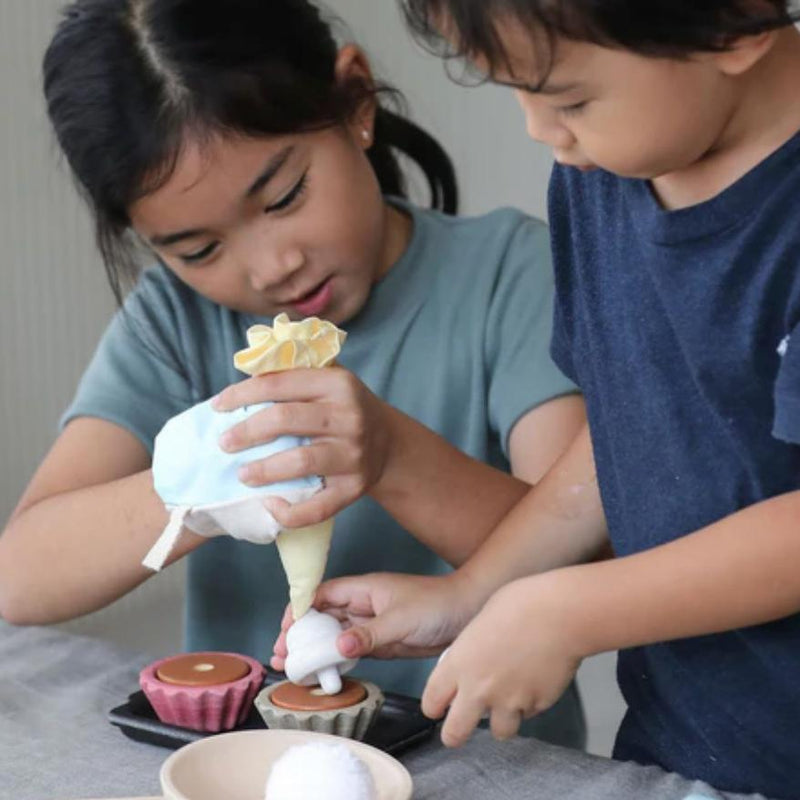 Plantoys Cupcake Set