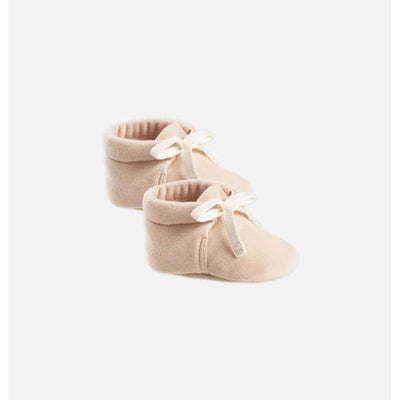 Quincy Mae Baby Booties Shell - Studio Play