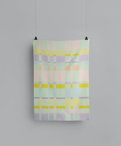 Roros Tweed City Pastel Throw