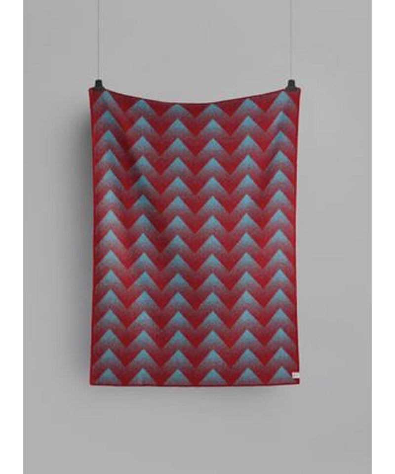 Roros Tweed Lynild Red/Blue Throw