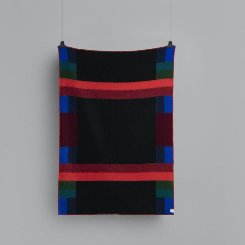 Roros Tweed Mikkel Dark Throw - Studio Play