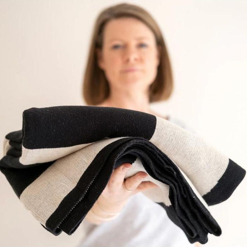Sophie Home Enkel Throw: Mono - Studio Play
