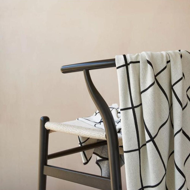 Sophie Home Grid Throw: Mono